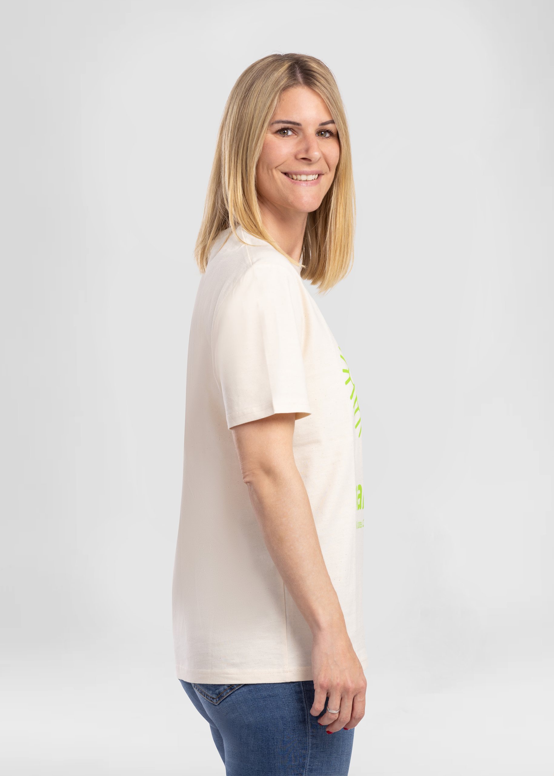 T-shirt valitool unisexe Sun Logo Natural Raw – vue de profil sur un mannequin féminin